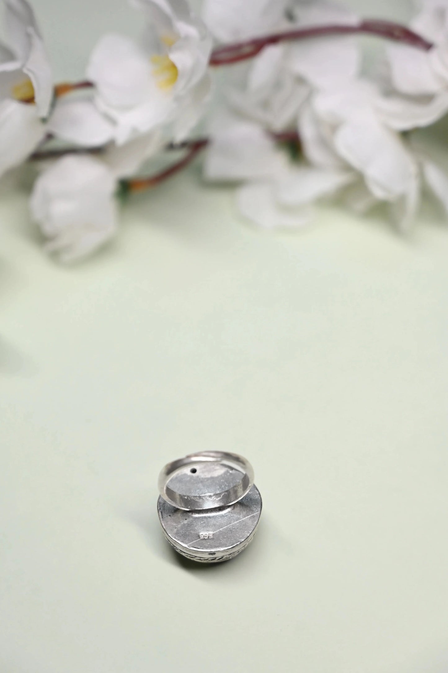 Anaya Floral Chitai Ring