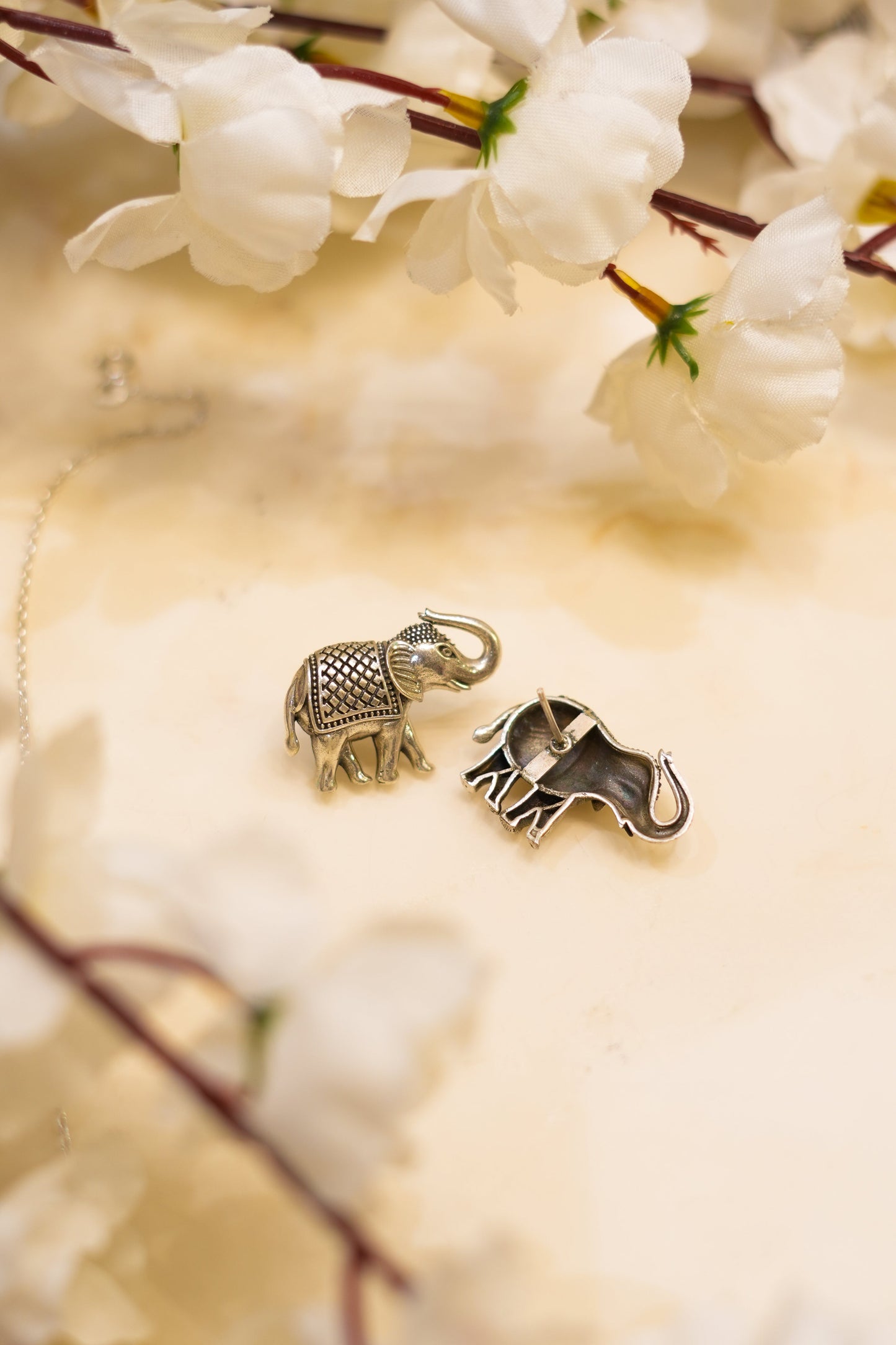 Aadhya Haathi Carved Stud Earring