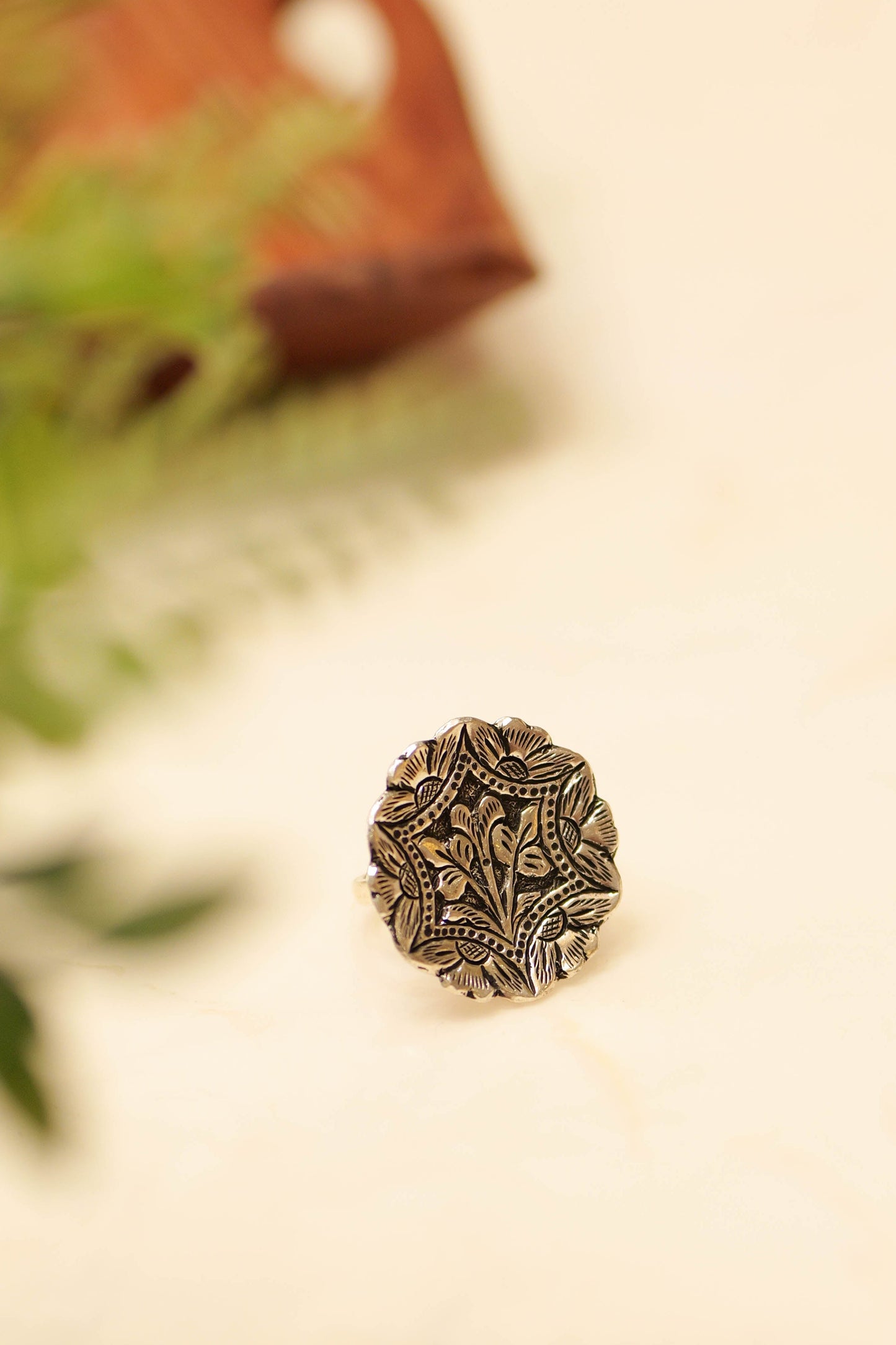Anaya Vintage Floral Chitai Ring