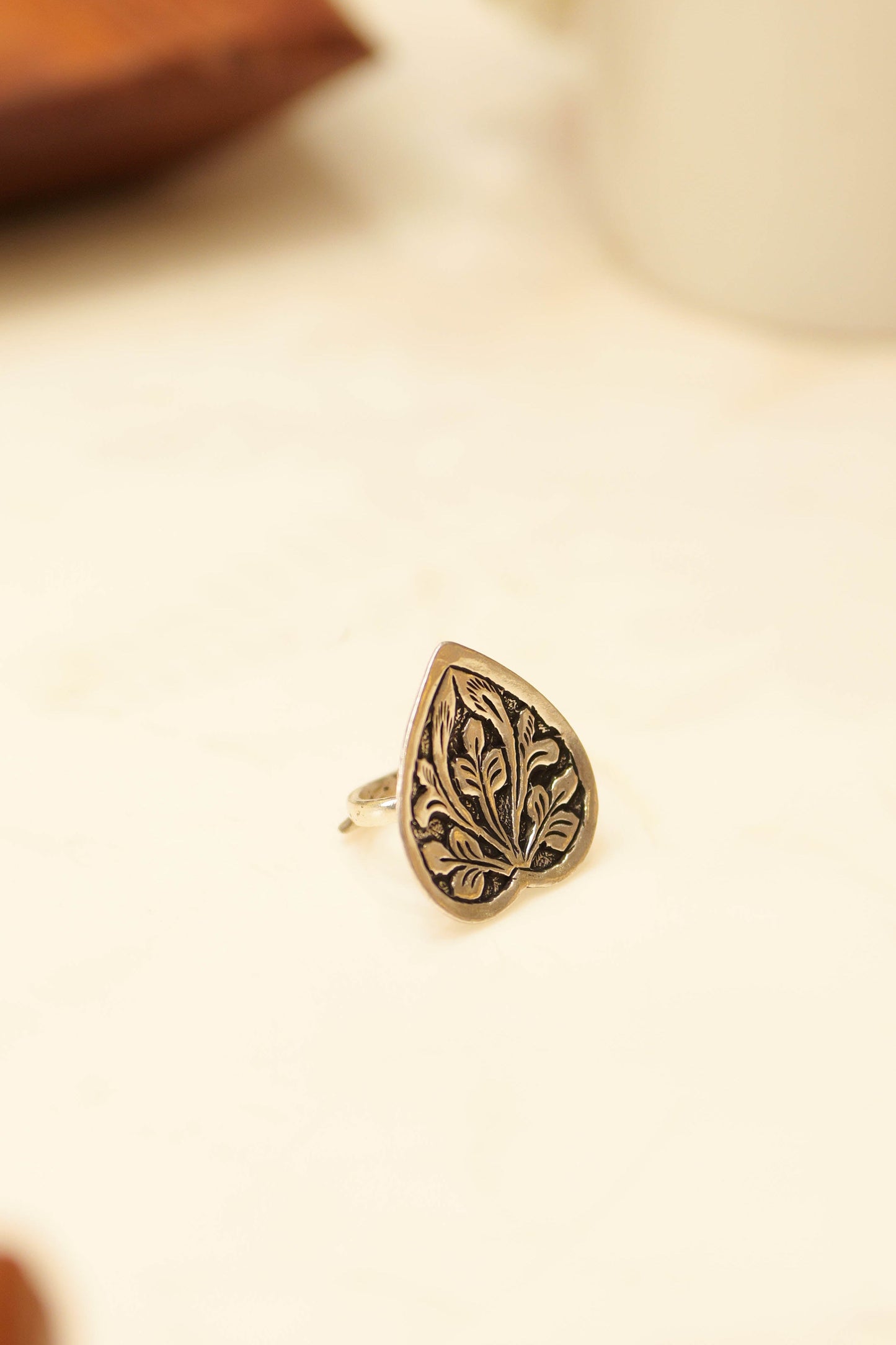 Anaya Floral Leaf Chitai Ring