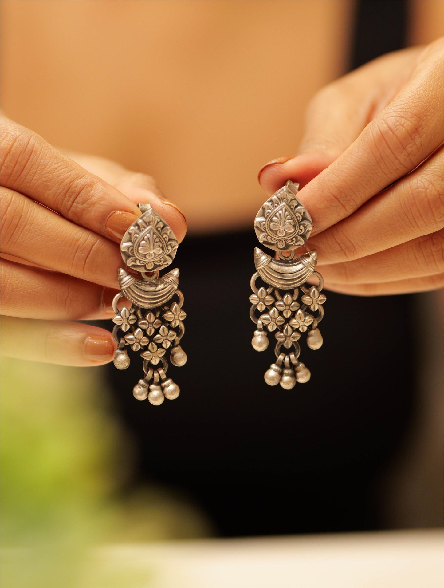 Aadhya Floral Jali Ghungroo Earrings