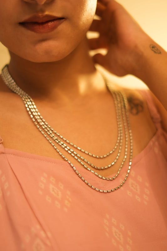 Mishi Fine Layered Floral Motif Necklace