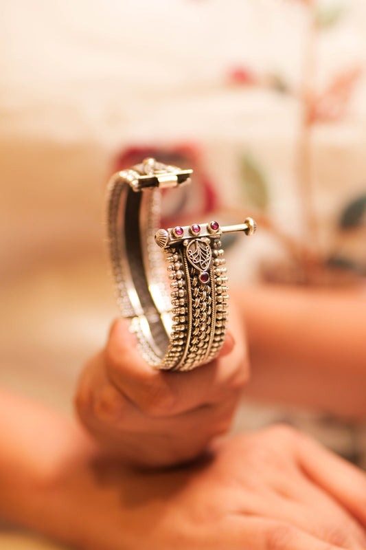 Aadhya Classic Woven Silver Kada