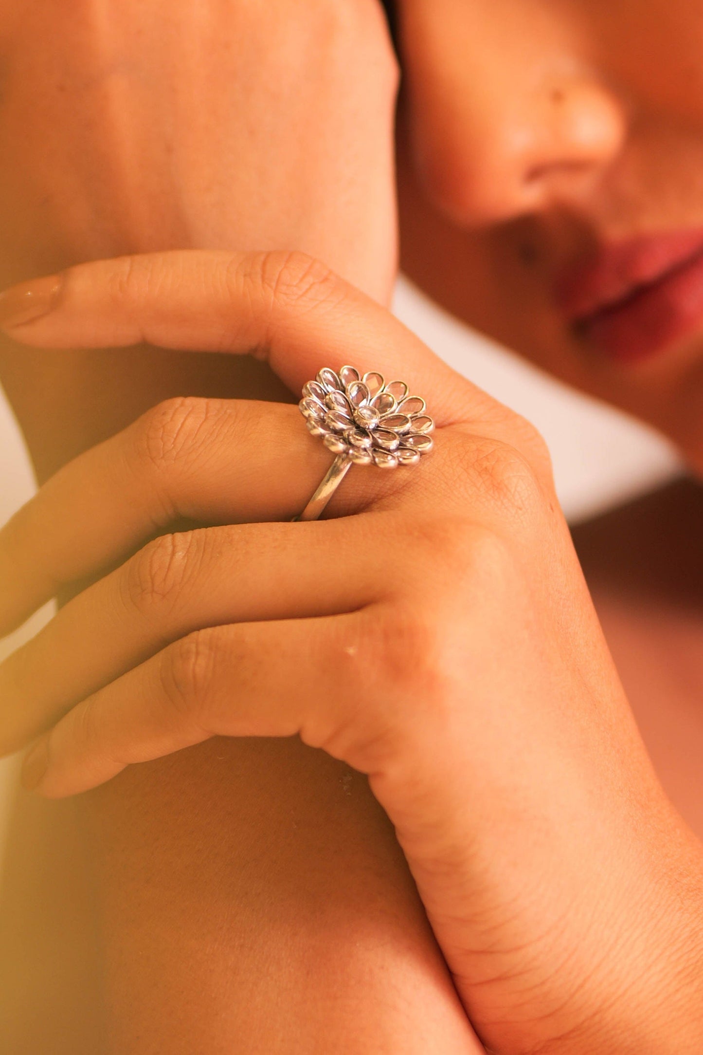 Lustre Flower Twinkling Ring