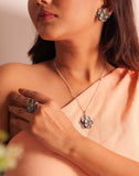 Ruh Embossed Flower Necklace Ring Set